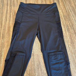 Mono B star print active wear legging size medium